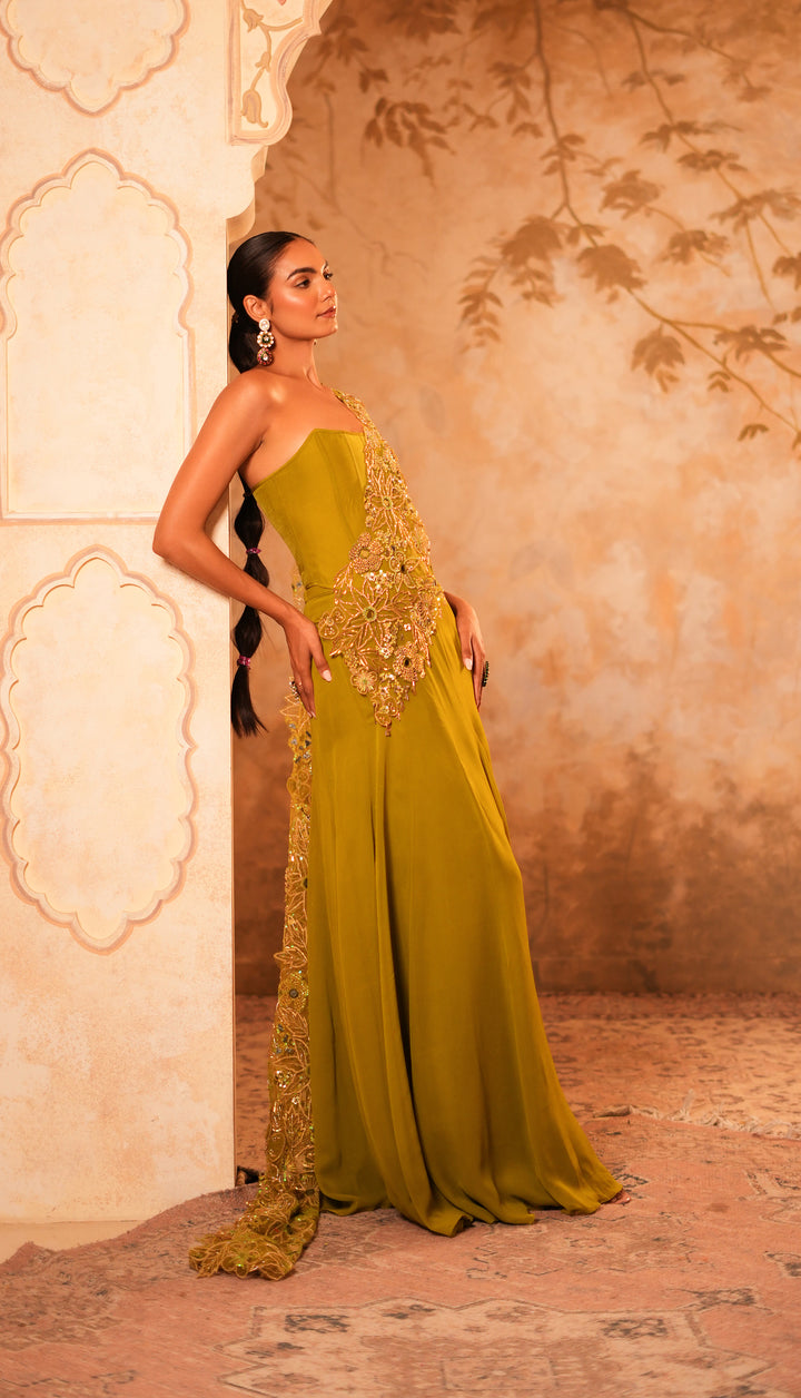 Nazneen Saree