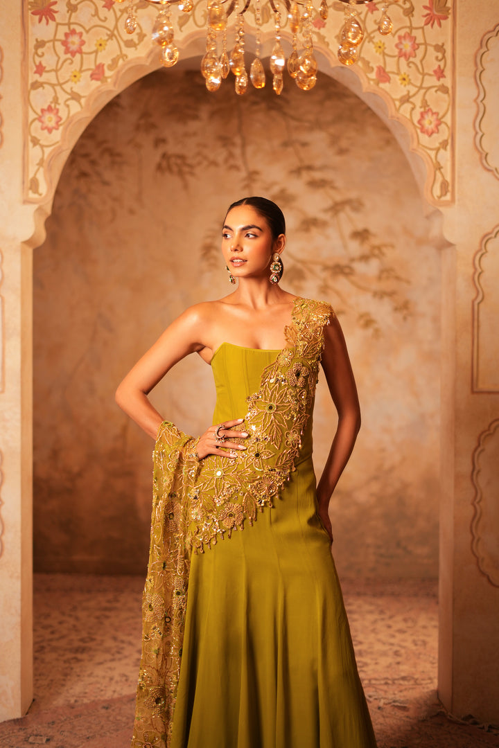 Nazneen Saree