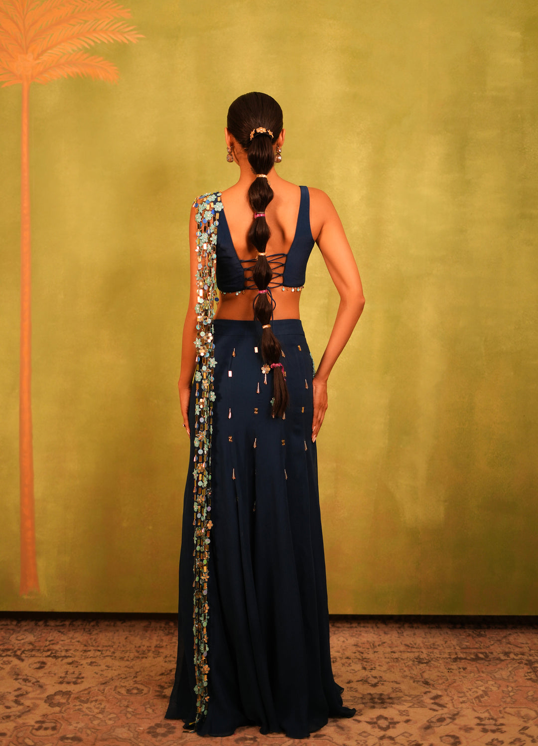 Aarvi Saree