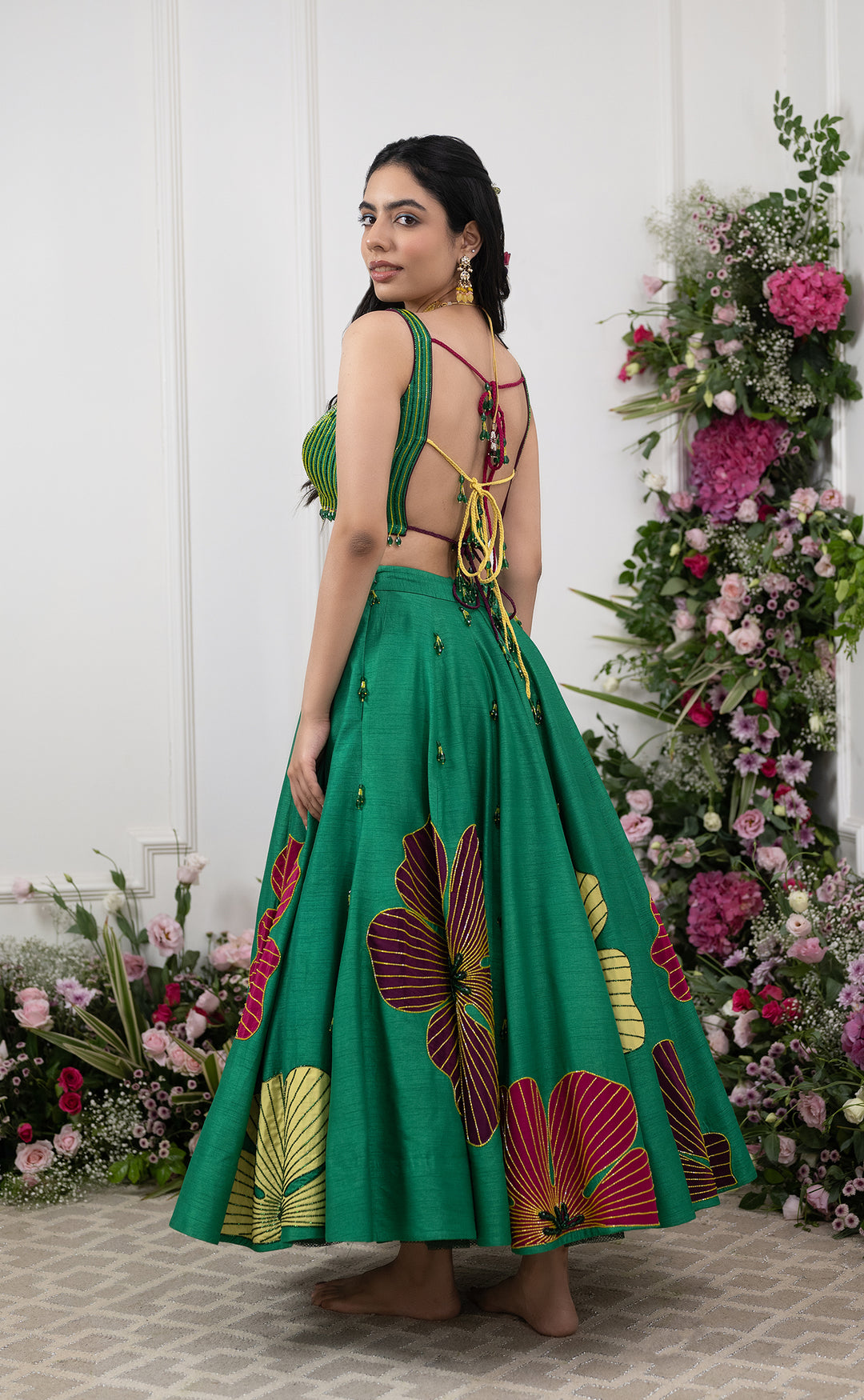 Azra Lehenga